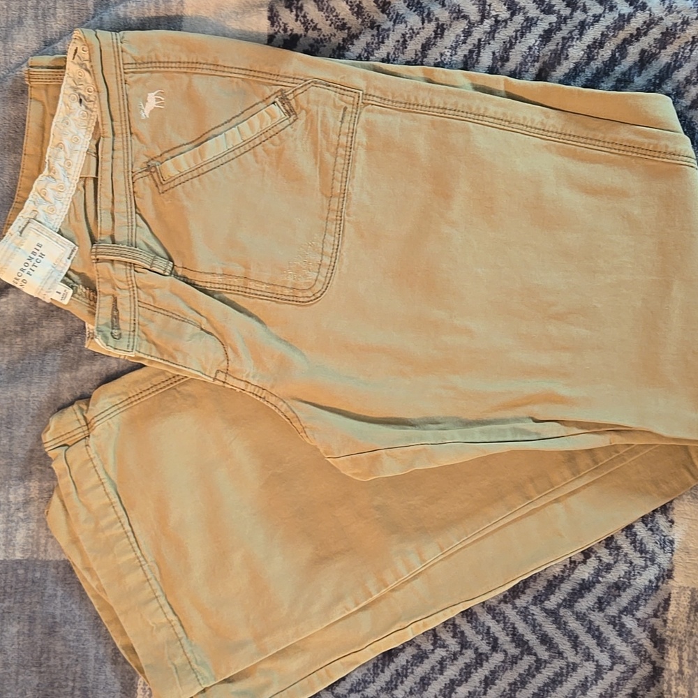 Abercrombie & Fitch Khaki Pants